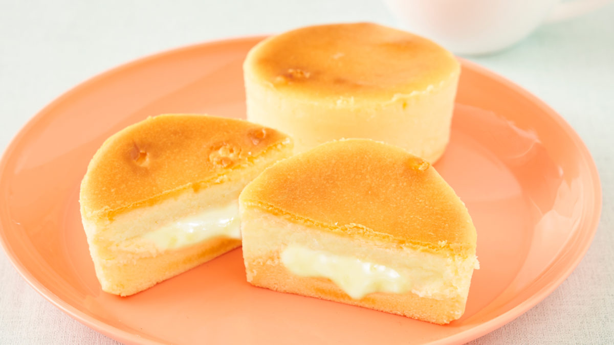 ローソン 19年11月26日より新感覚スイーツのチーズケーキとカステラを発売 コンビニエブリデイ